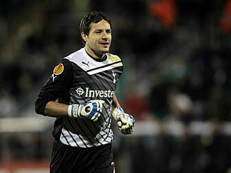 Ex-Chelsea keeper joins Irelan...